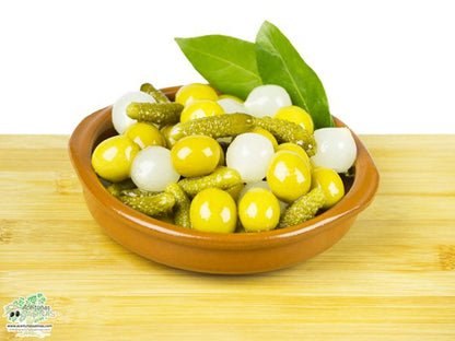 CORBÍ 4,5 kilos Cóctel de aceitunas ¡Deleita tu paladar con el delicioso Cóctel de aceitunas! Hecho con las mejores aceitunas,